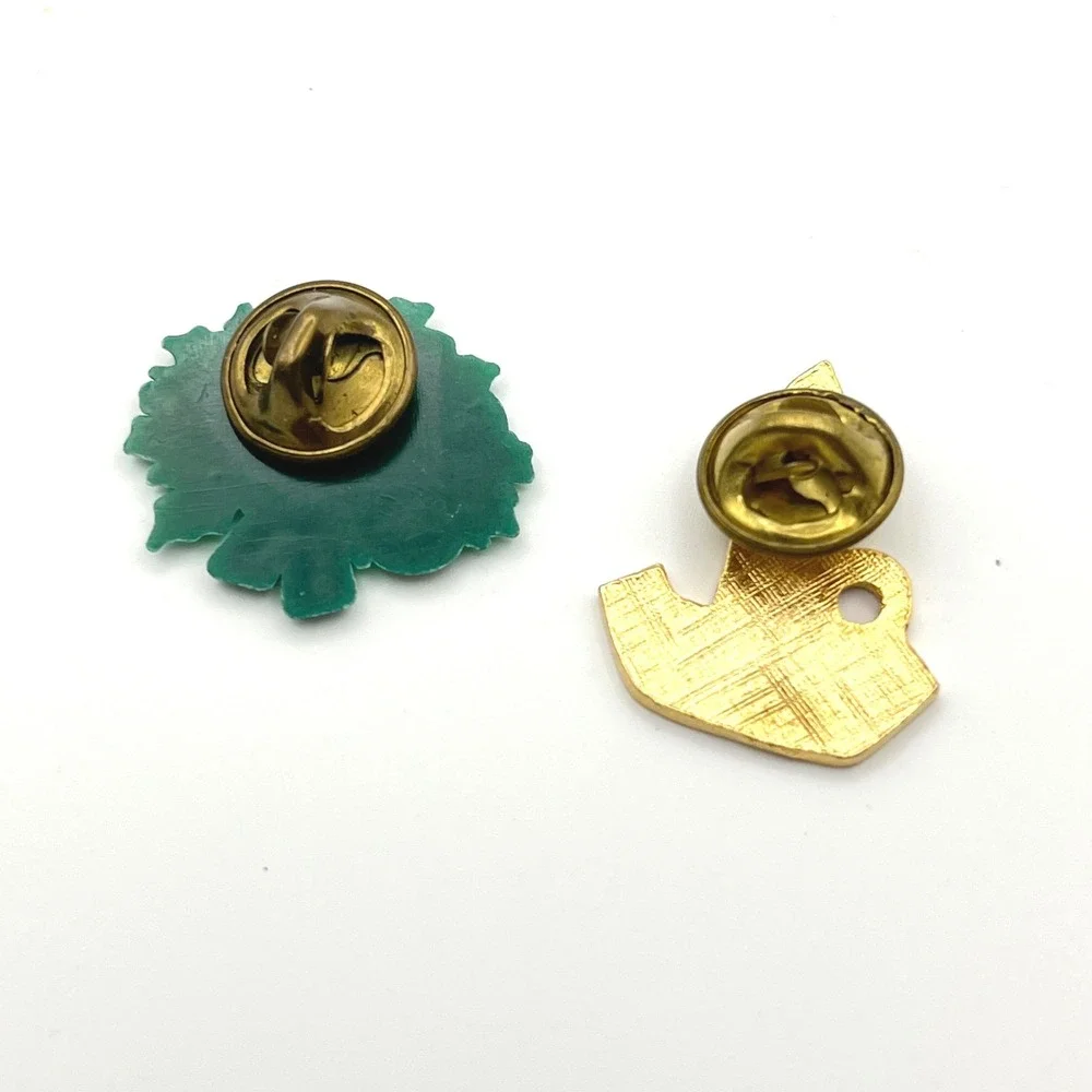 Jesus Is The Reason For The Season Christmas Lapel Pin Set Religious‎ Candle 2pc